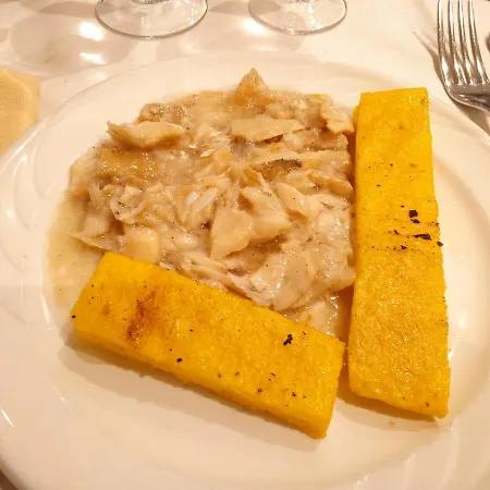 Ristorante Leon D'oro 2* 埃斯泰