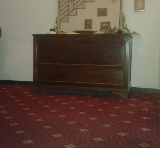 Ristorante Leon D'oro 호텔