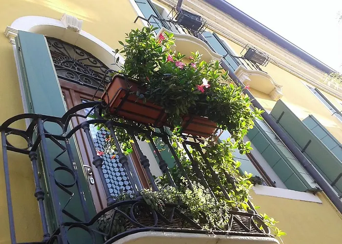 ホテル Ristorante Leon D'oro